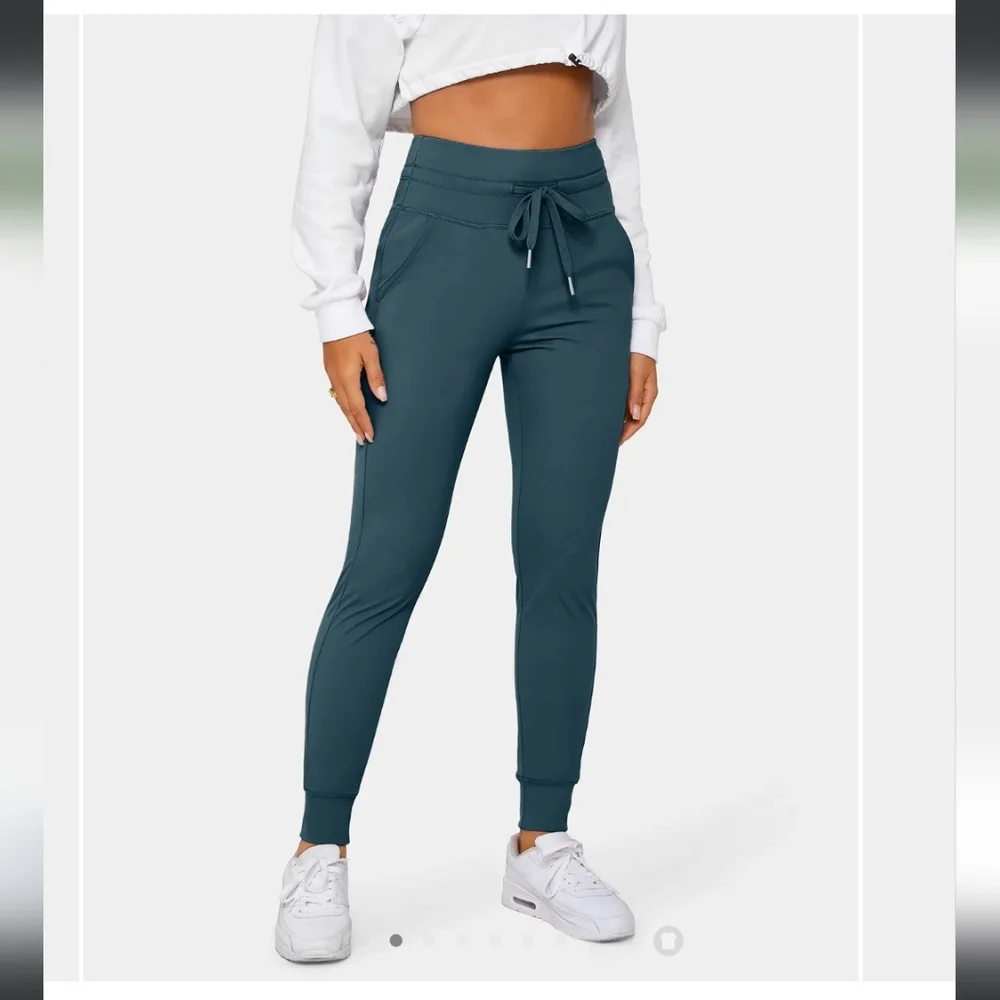 NWT Halara Softlyzero Joggers Dark Turquoise Size Small - Picture 3 of 11